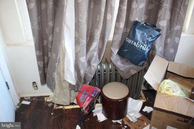 128 AMON AVE, Gloucester City, NJ 08030