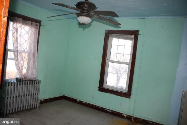 128 AMON AVE, Gloucester City, NJ 08030