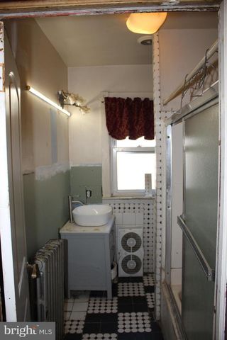 128 AMON AVE, Gloucester City, NJ 08030