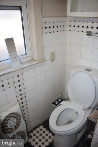 128 AMON AVE, Gloucester City, NJ 08030