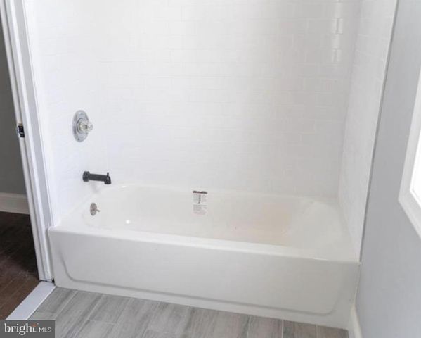 5530 UPLAND ST, Philadelphia, PA 19143
