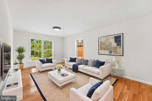 40 CREEK RD, Phoenixville, PA 19460