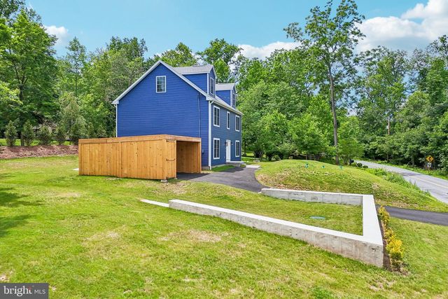 40 CREEK RD, Phoenixville, PA 19460