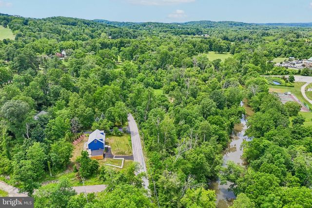 40 CREEK RD, Phoenixville, PA 19460
