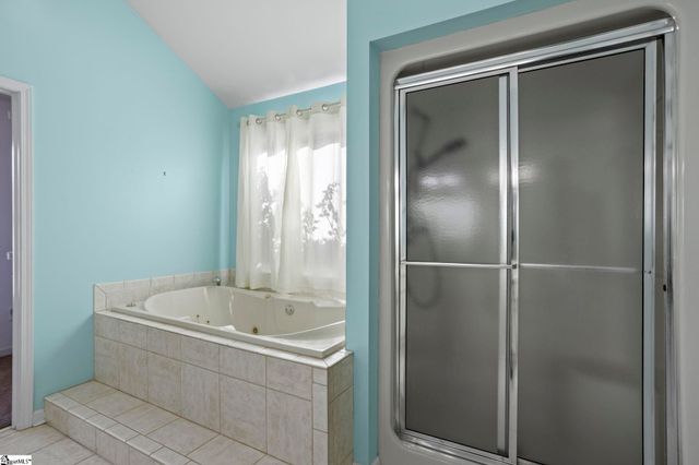 208 Woodbridge Court, Easley, SC 29642