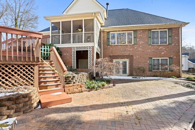 208 Woodbridge Court, Easley, SC 29642