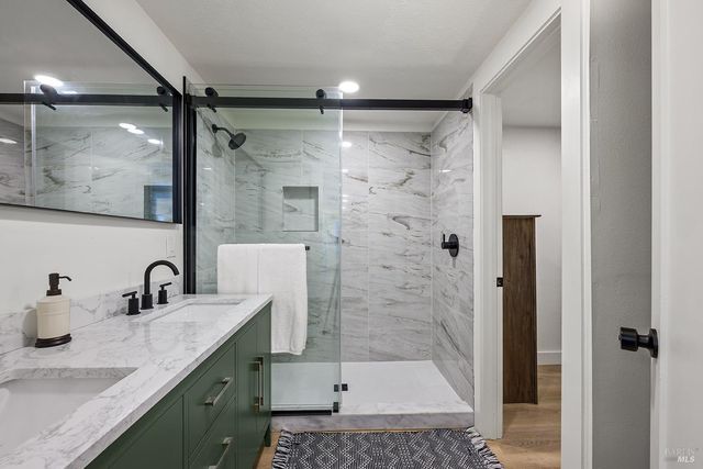 16017 Palo Alto Dr, Guerneville, CA 95446