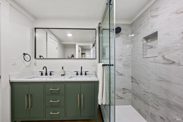 16017 Palo Alto Dr, Guerneville, CA 95446