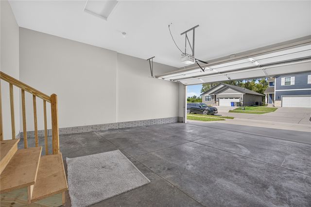 4845 Dostal Court, Cedar Rapids, IA 52404