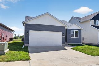 4845 Dostal Court, Cedar Rapids, IA 52404