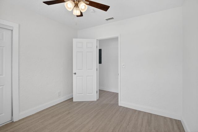 1708 NW 8th Avenue, Fort Lauderdale, FL 33311