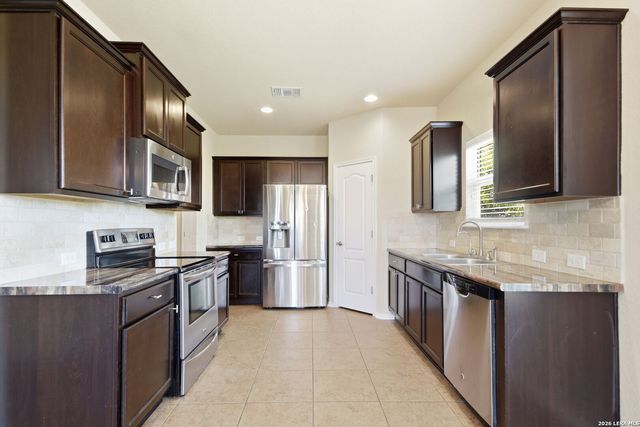 6723 AMBERGRIS CV, San Antonio, TX 78223
