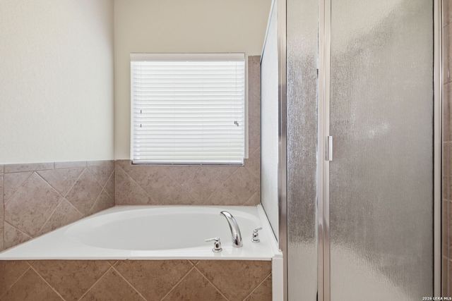 6723 AMBERGRIS CV, San Antonio, TX 78223