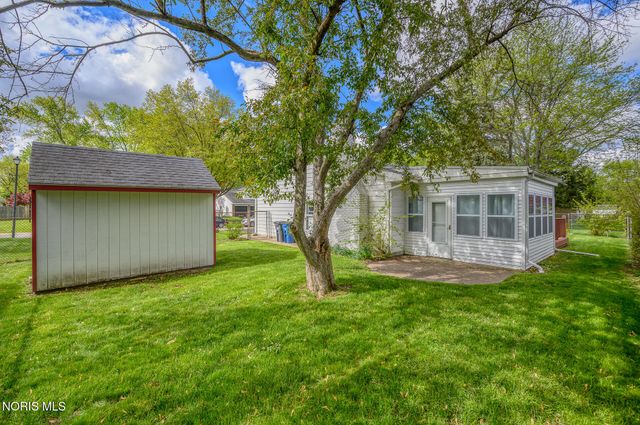 5006 Lynbridge Lane, Toledo, OH 43614