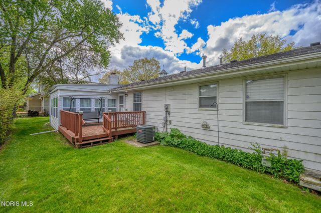 5006 Lynbridge Lane, Toledo, OH 43614