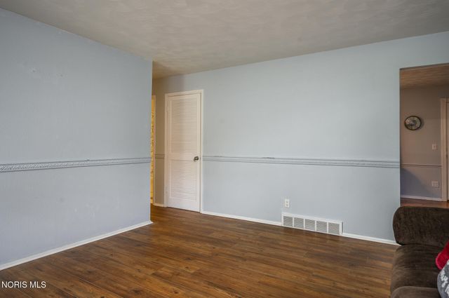 5006 Lynbridge Lane, Toledo, OH 43614
