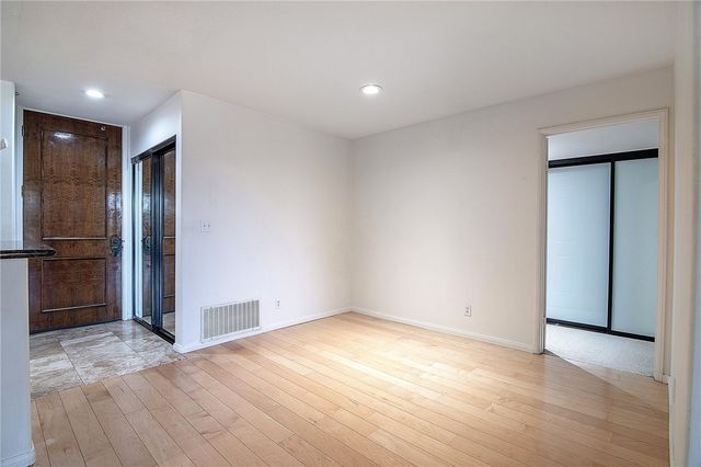 121 S Hope St 333, Los Angeles, CA 90012