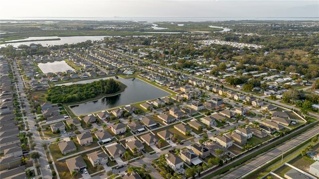 304 CASCADE BEND DRIVE, Ruskin, FL 33570