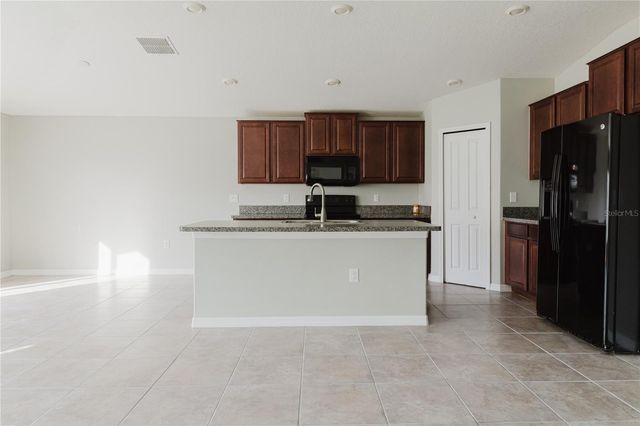 304 CASCADE BEND DRIVE, Ruskin, FL 33570