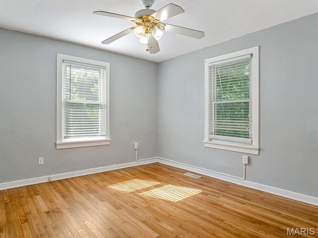 57 N 98th Street, Belleville, IL 62223