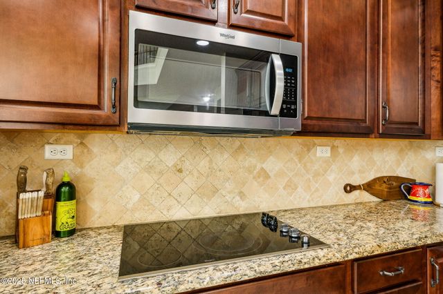 1072 MERLIN Point, Middleburg, FL 32068