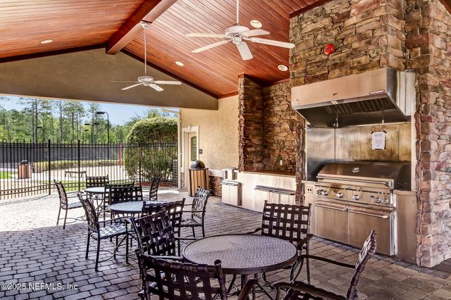 1072 MERLIN Point, Middleburg, FL 32068