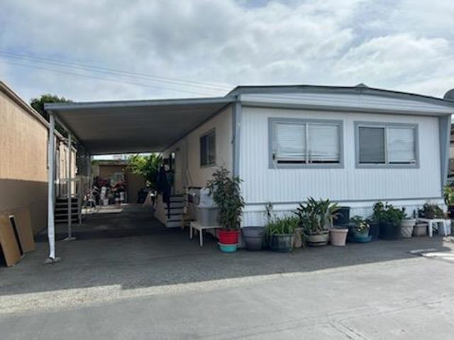2053 East Bayshore, Redwood City, CA 94063