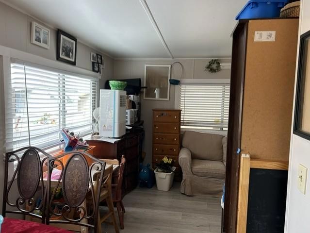 2053 East Bayshore, Redwood City, CA 94063