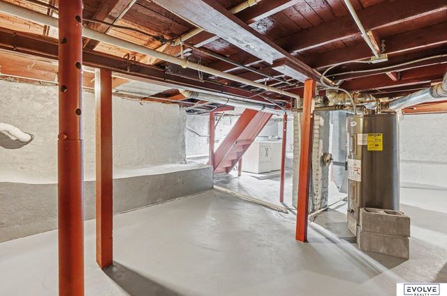 4319 S 34th Street, Omaha, NE 68107