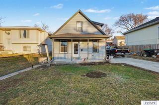 4319 S 34th Street, Omaha, NE 68107