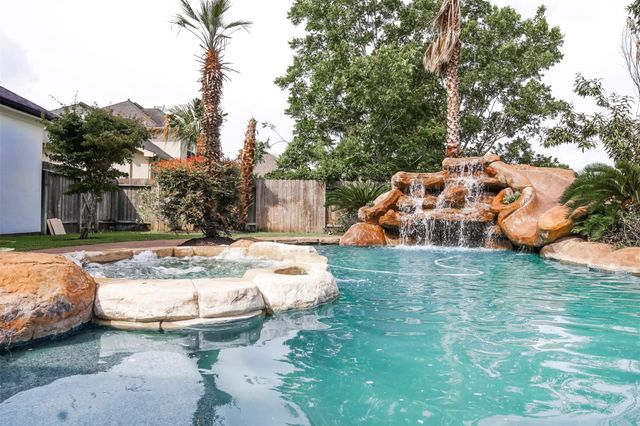 19810 Sable Stone Circle, Katy, TX 77450