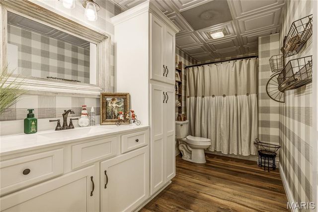 1304 Primrose Drive, Sikeston, MO 63801