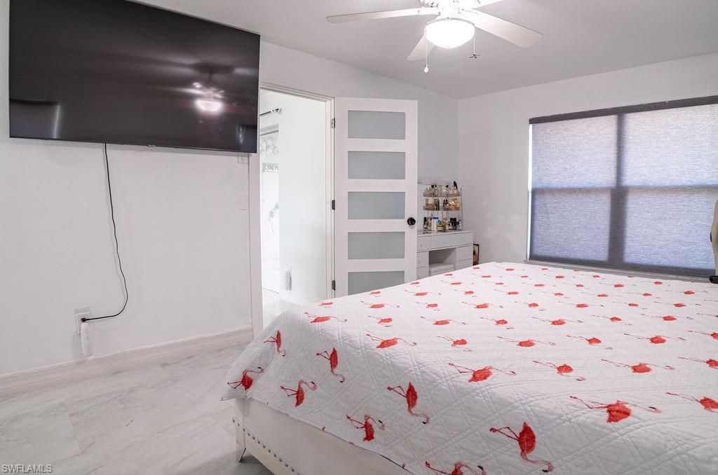 Image 12 of property listing at 3725 8th PL, Cape Coral, FL 33904