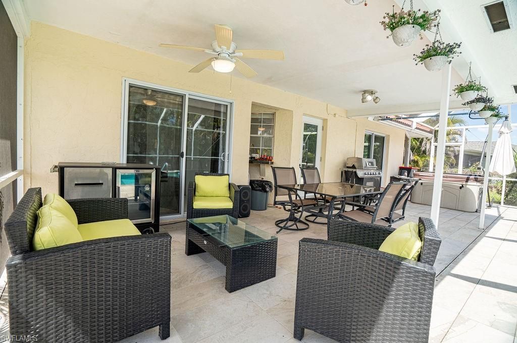 Image 27 of property listing at 3725 8th PL, Cape Coral, FL 33904