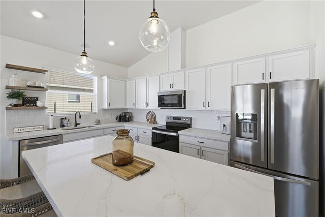 17338 Gulf Preserve DR, Fort Myers, FL 33908