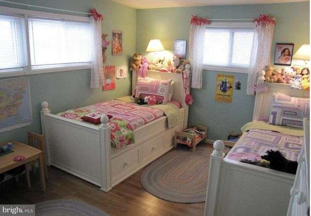 715 MARSHALL AVE, Rockville, MD 20851