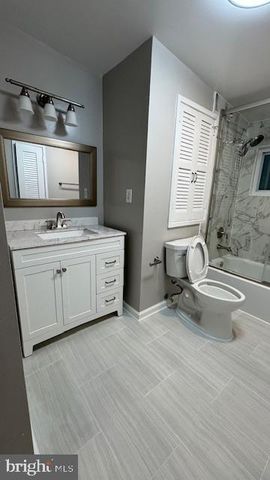 715 MARSHALL AVE, Rockville, MD 20851