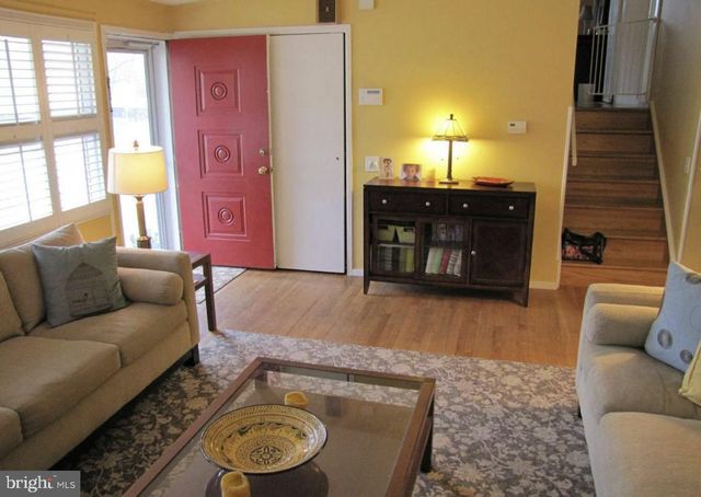 715 MARSHALL AVE, Rockville, MD 20851