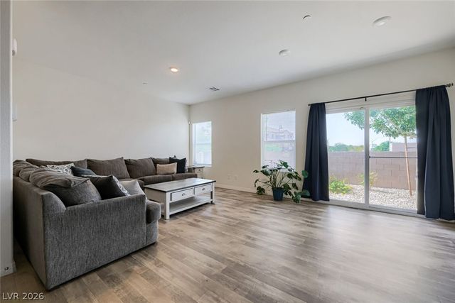4277 Venus Falls Avenue, North Las Vegas, NV 89084