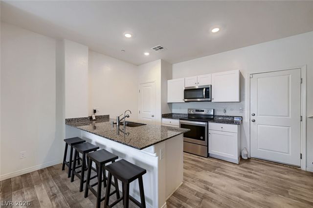 4277 Venus Falls Avenue, North Las Vegas, NV 89084