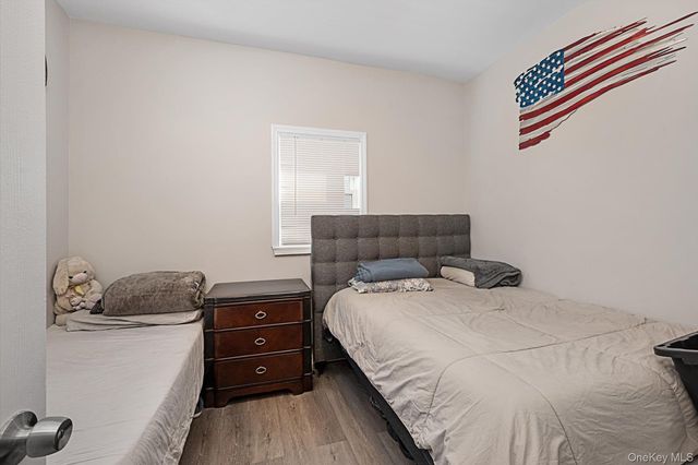 8 E 14th Street, Huntington Station, NY 11746