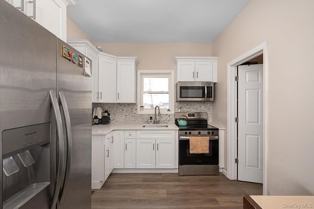 8 E 14th Street, Huntington Station, NY 11746