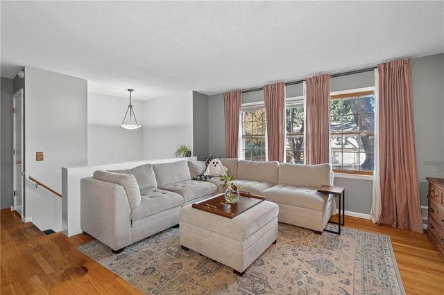 524 N Hamilton Street, Olathe, KS 66061