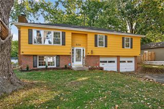 524 N Hamilton Street, Olathe, KS 66061