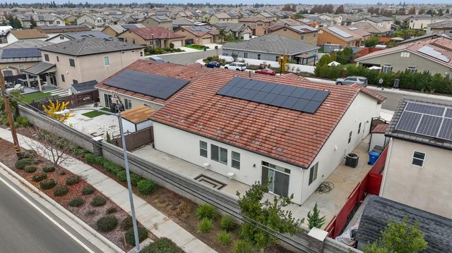 2545 Ava Julianna Way, Manteca, CA 95337