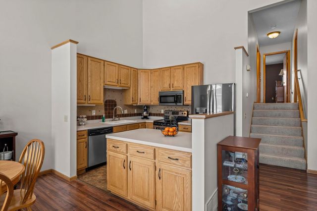 12580 Parkwood Drive, Burnsville, MN 55337