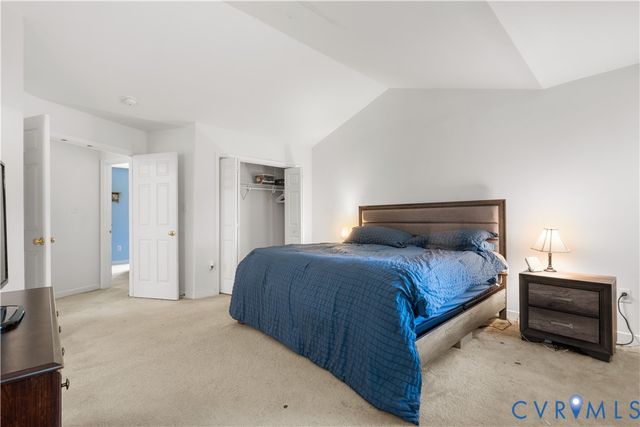 441 Battersea Ln, Richmond, VA 23223