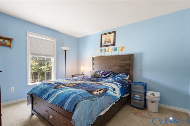 441 Battersea Ln, Richmond, VA 23223