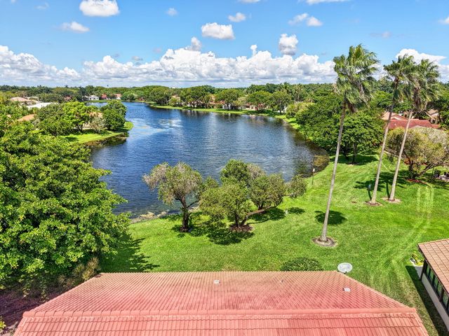 2067 Montpeliar, Weston, FL 33326
