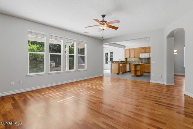 1775 Red Robin Place, Newbury Park, CA 91320